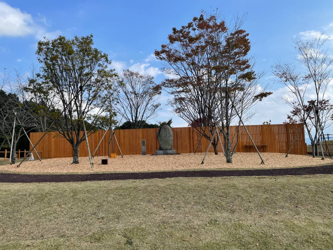 秋篠宮ご夫妻がご出席された「全国育樹祭」にて、ウッドデッキとウッドフェンスを施工致しました！