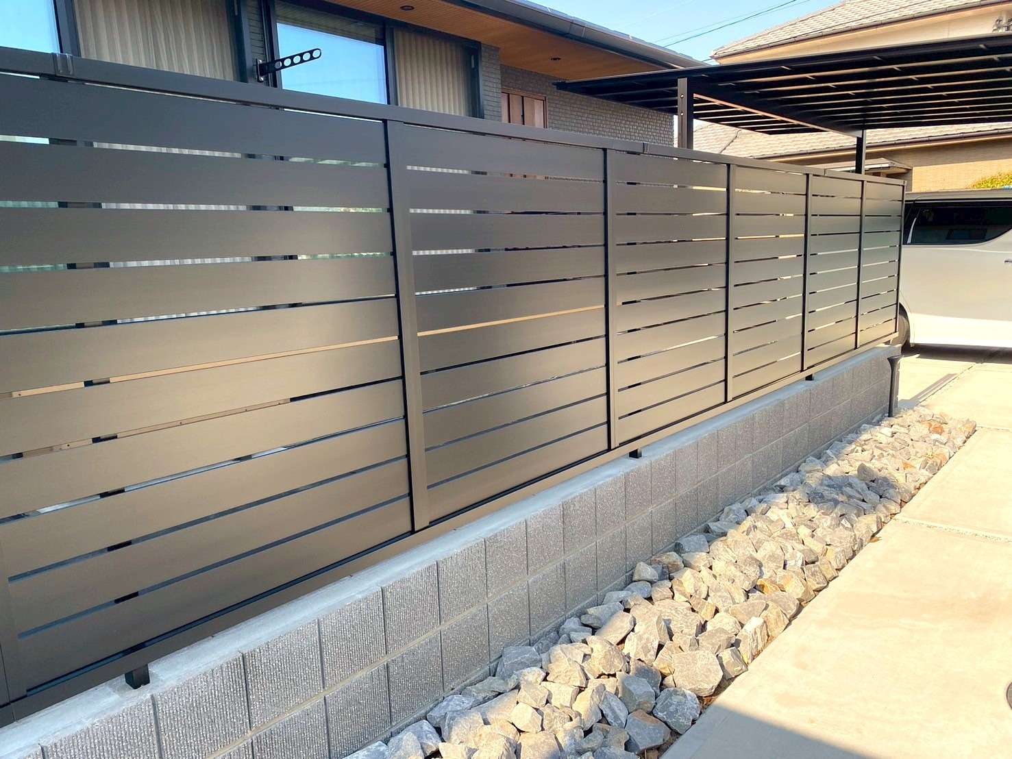 プライバシーを守る目隠しフェンス｜大分市