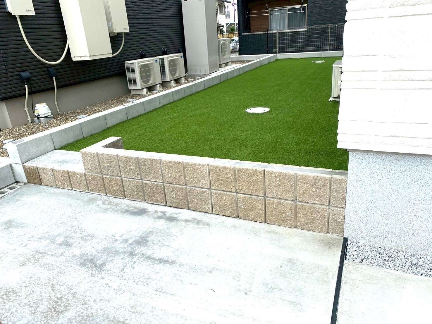 施主様支給の人工芝施工｜大分市