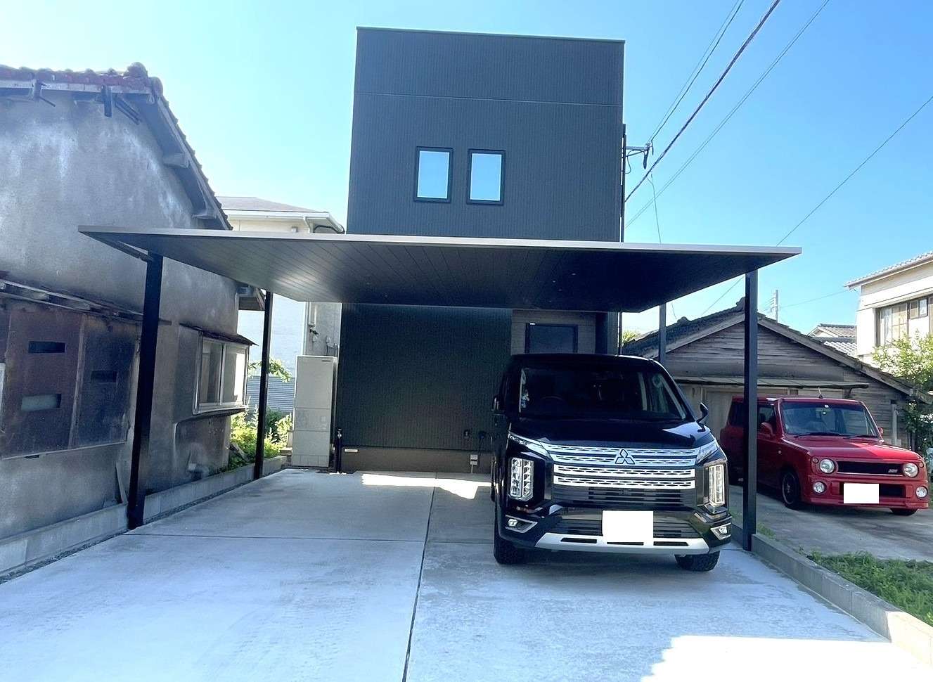 車内温度が上がりにくいポリカレスカーポート｜大分市