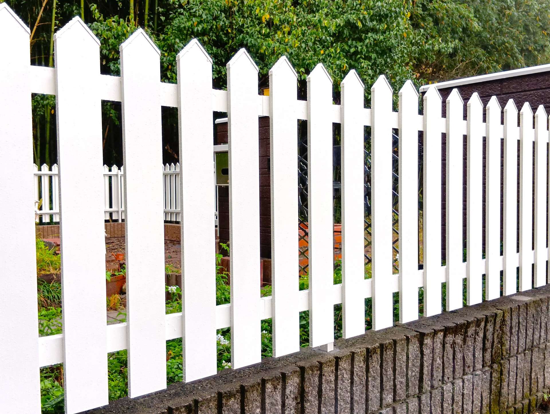 おしゃれなアメリカンフェンス設置｜大分市