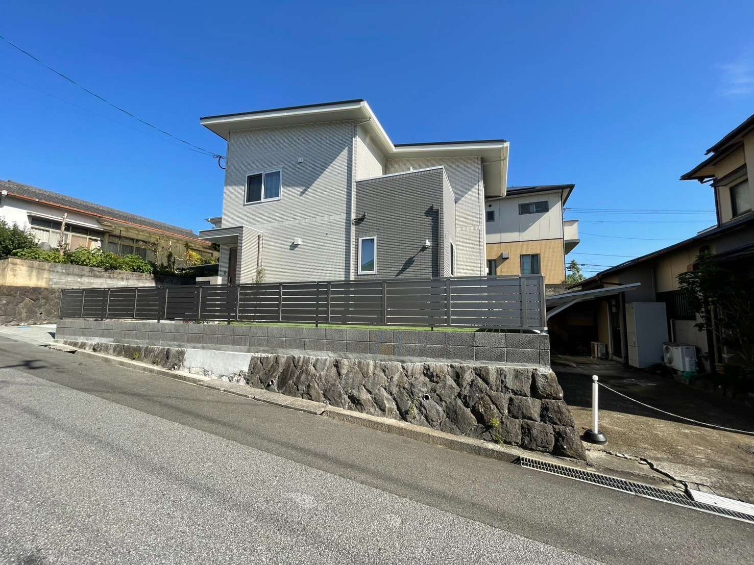 目隠し＆転落防止フェンス設置｜大分市