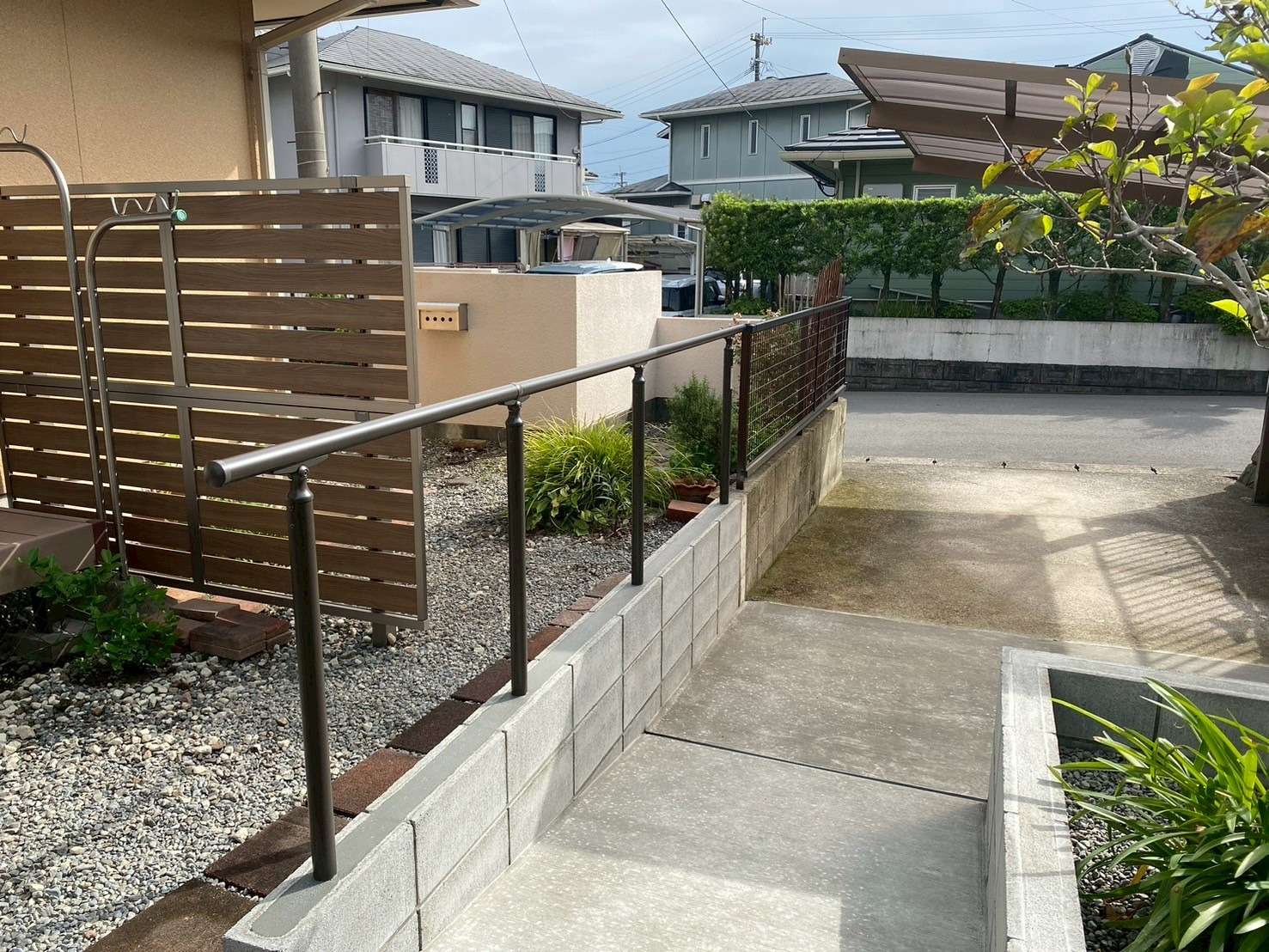 駐車場拡張＆通路新設して動線効率UP！｜大分市