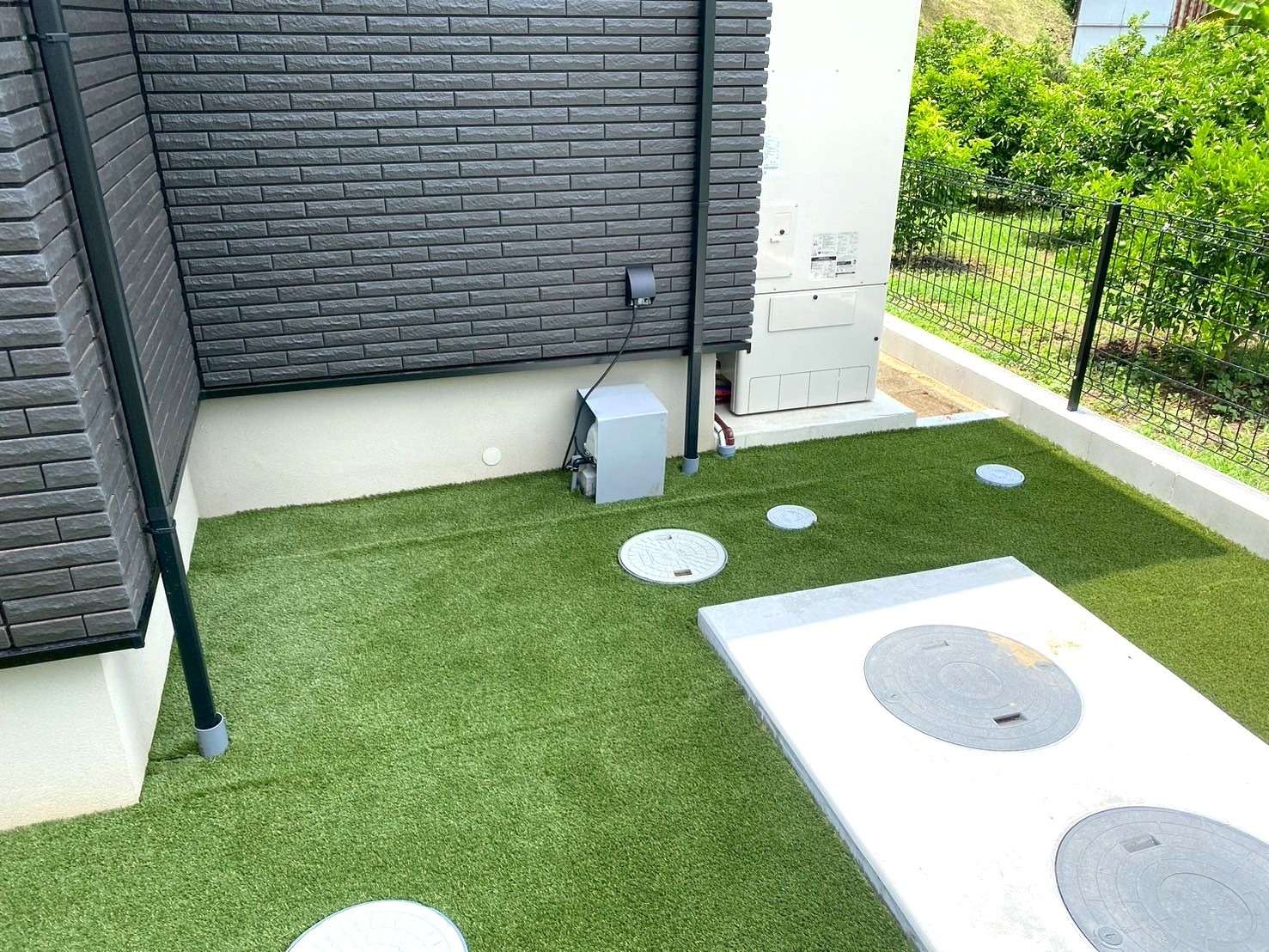 人工芝でお手入れ不要のお庭｜大分市