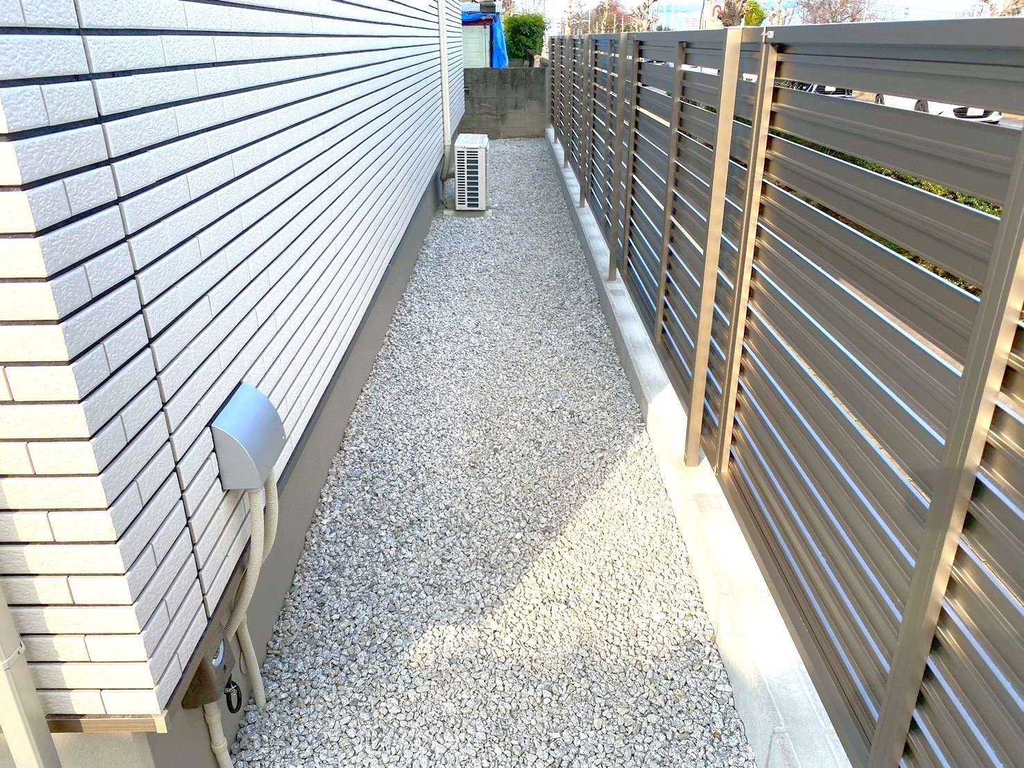 目隠しフェンスで歩道からの視線をカット｜大分市