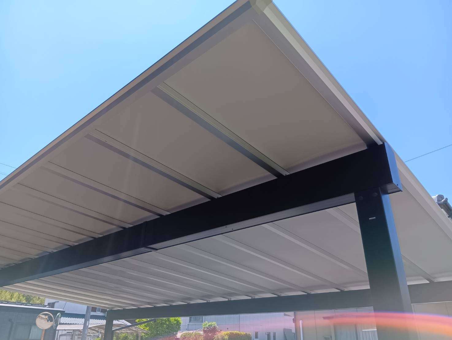 スカイリードから新登場のシルバーポリカ屋根｜大分市